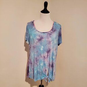 Tie Dye Tee w/ Knotted Front